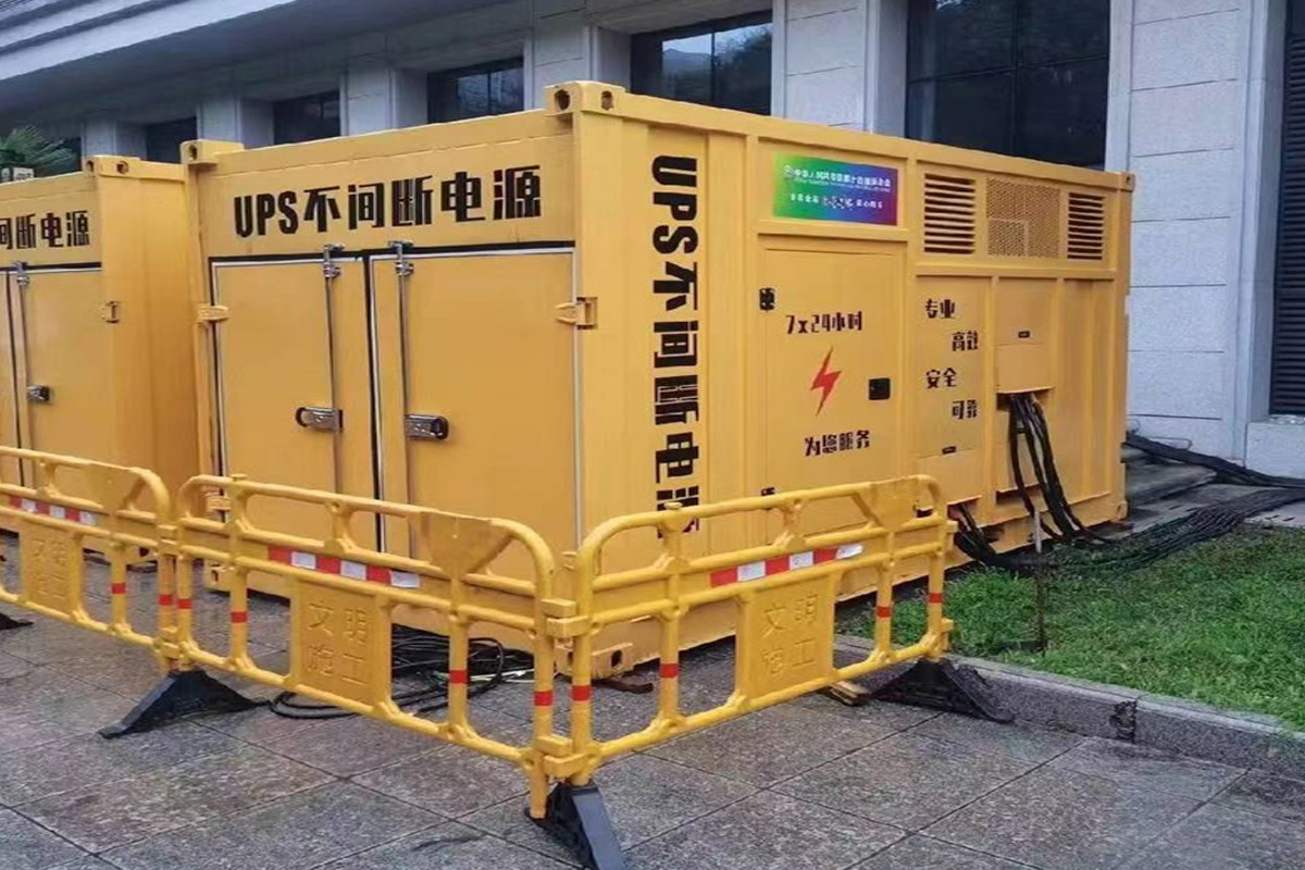 城东发电机租赁施工现场